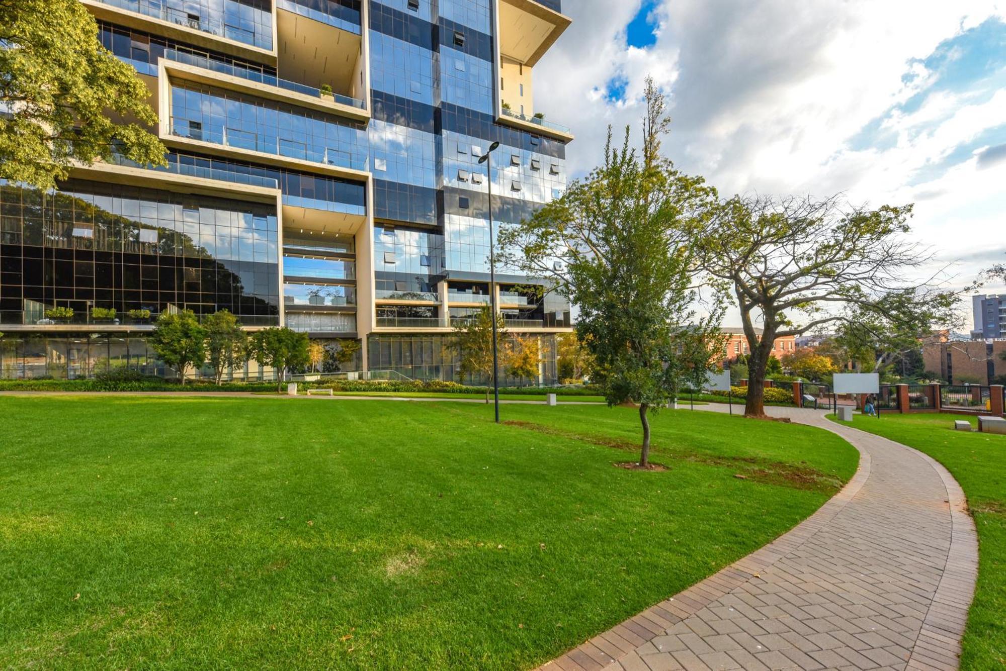 The Park Central Residence - With Generator Johannesbourg Extérieur photo